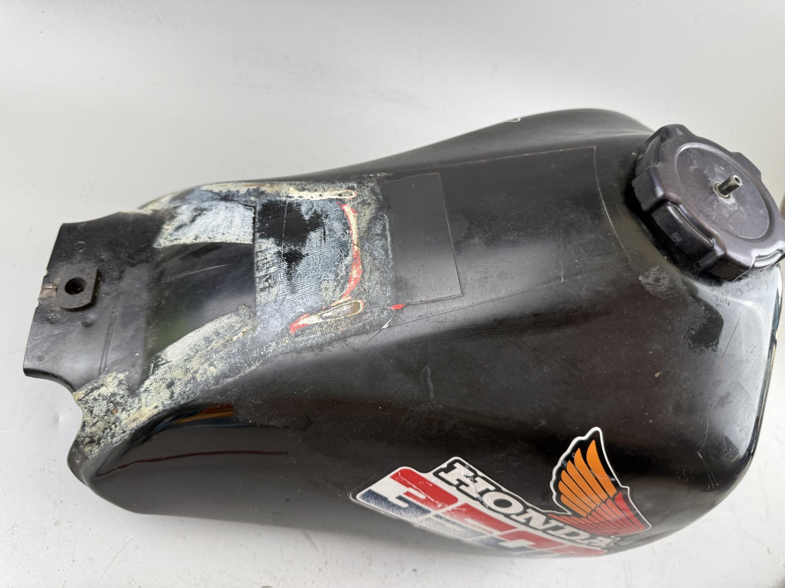 Honda XL350 R ND03 Tank Benzintank Kraftstofftank Gas Gasoline