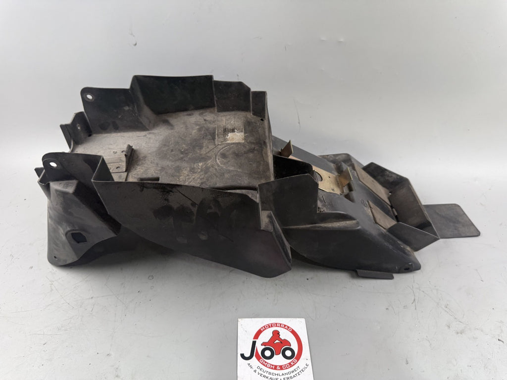 Suzuki GSX-R 600 SRAD AD 97-00 Heckuntersicht Radlauf Fender Innenverkleidung