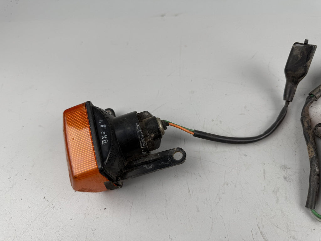 Honda CBR 600 F PC19 Blinker vorne front Signal Turns Blinkerpaar Indicater