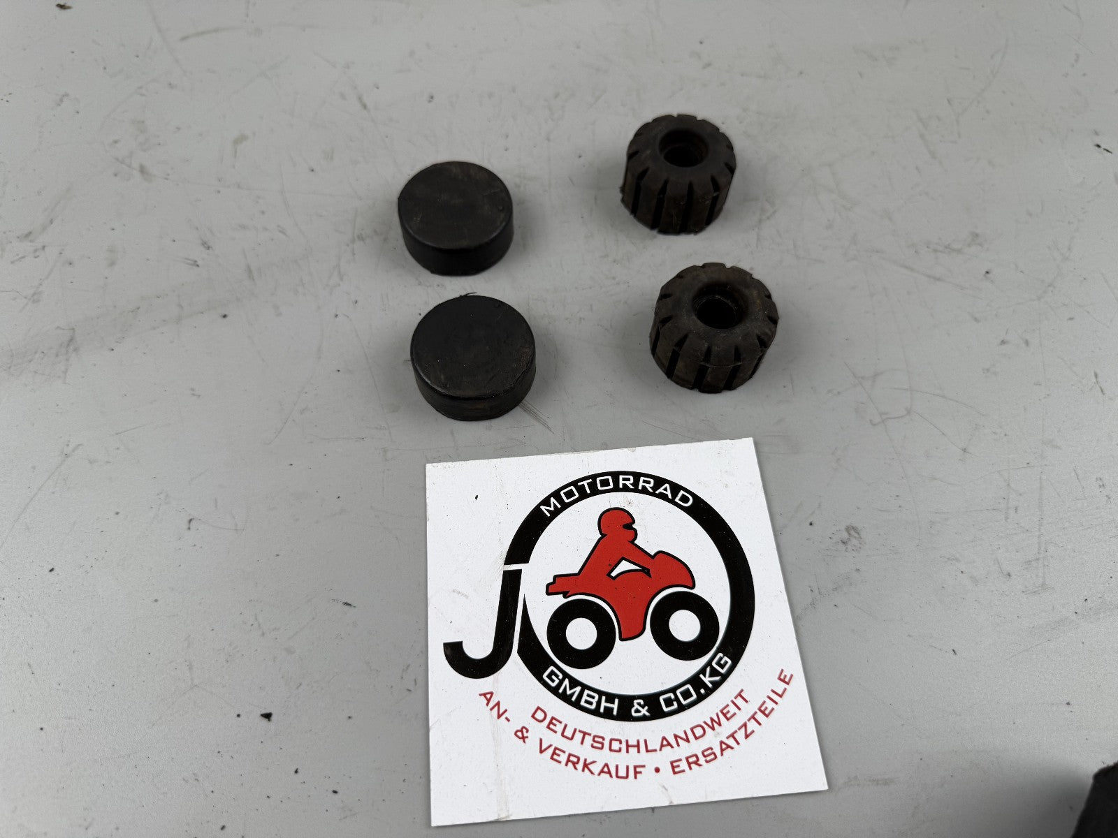 Honda XL350 R ND03 Gummi  Motor Halterung Bolzen Gummi Bezüge Kappen