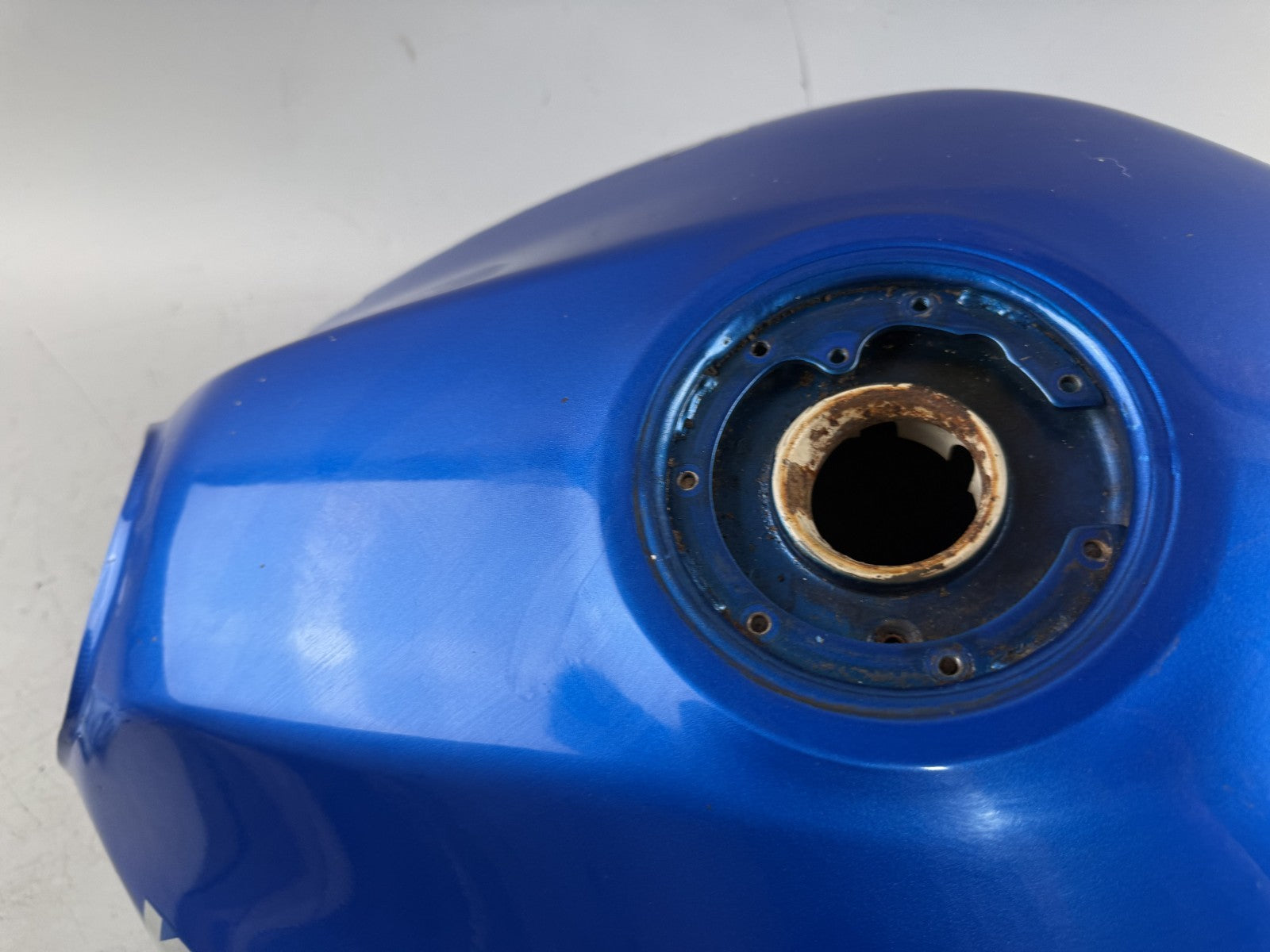 Kawasaki ZR-7 ZR750F Benzintank Tank Kraftstoff Fuel Gas Gasoline Treibstoff