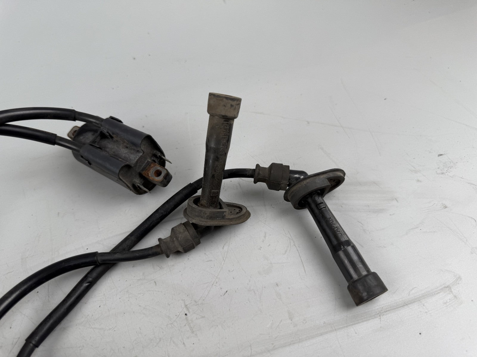 Suzuki GSF600 GN77B Bandit Zündspule Zündspulen ignition Zündstecker ZündKabel
