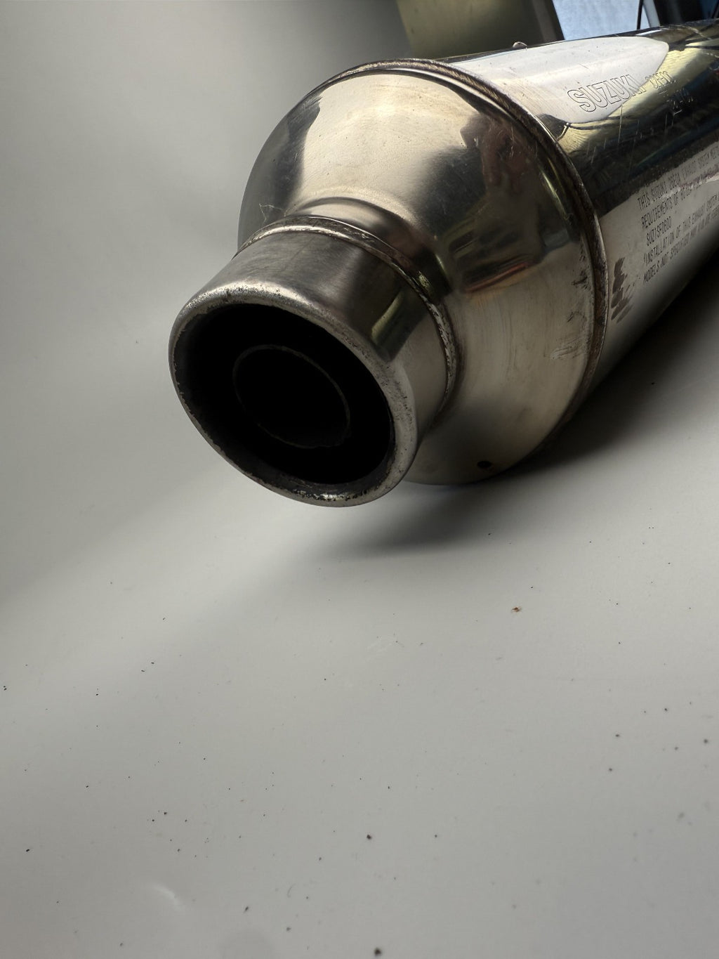 Suzuki GSF600 GN77B Exhaust Auspuff Engine Auslass Endtopf Schalldämpfer