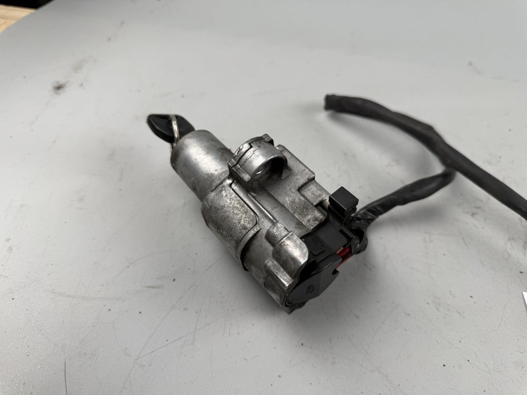 Honda VFR750 F RC36/1 Schlosssatz Zündschloss Tankschloss Key Lock