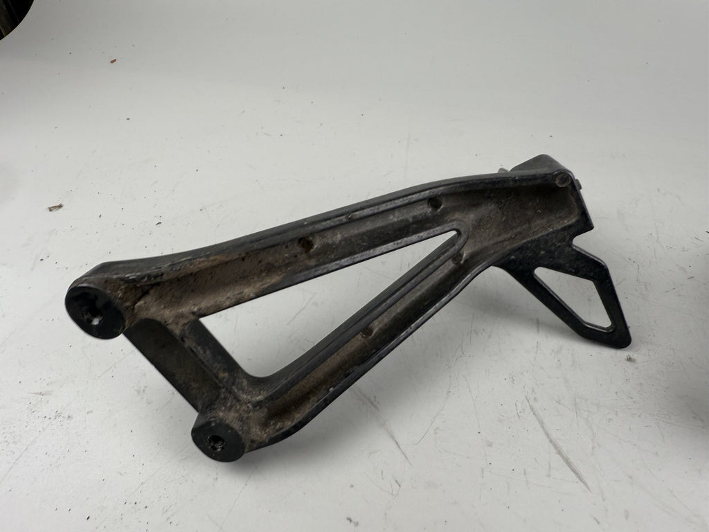Suzuki GSX750 AE Inazuma Soziusfußrastenhalter Holder back hinten