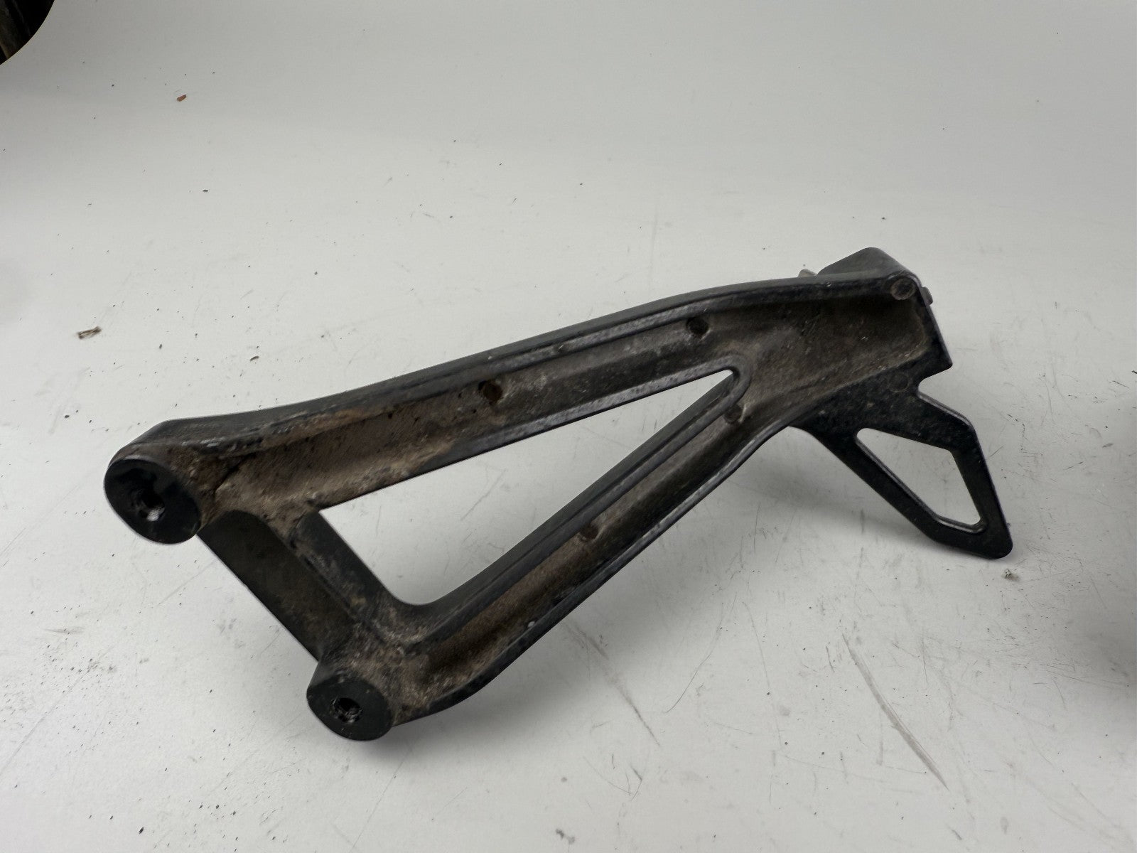 Suzuki GSX750 AE Inazuma Soziusfußrastenhalter Holder back hinten