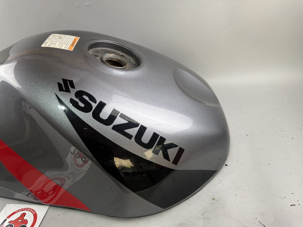 Suzuki GSX-R 600 SRAD AD 97-00 Tank Benzintank Fuel Gas Gasoline Kraftstoff
