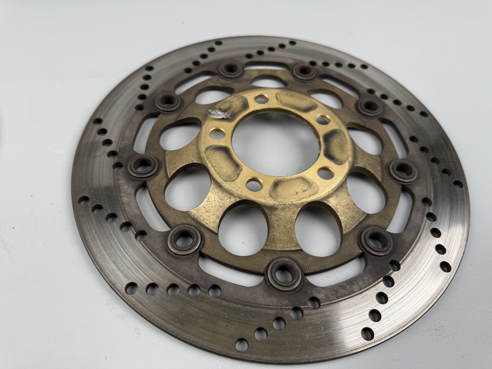 Suzuki GSF600 GN77B Bremsscheibe Brakedisc vorne front Reifen Bremse