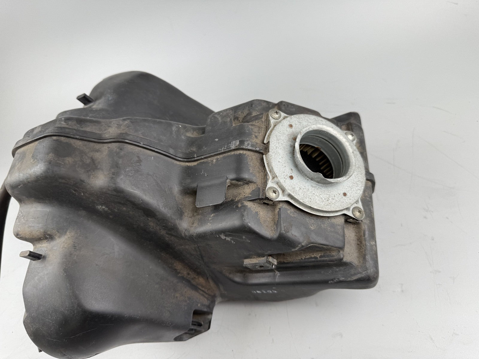 Suzuki GSX750 AE Inazuma Luftfilterkasten Airbox Ansaugung Vergaser