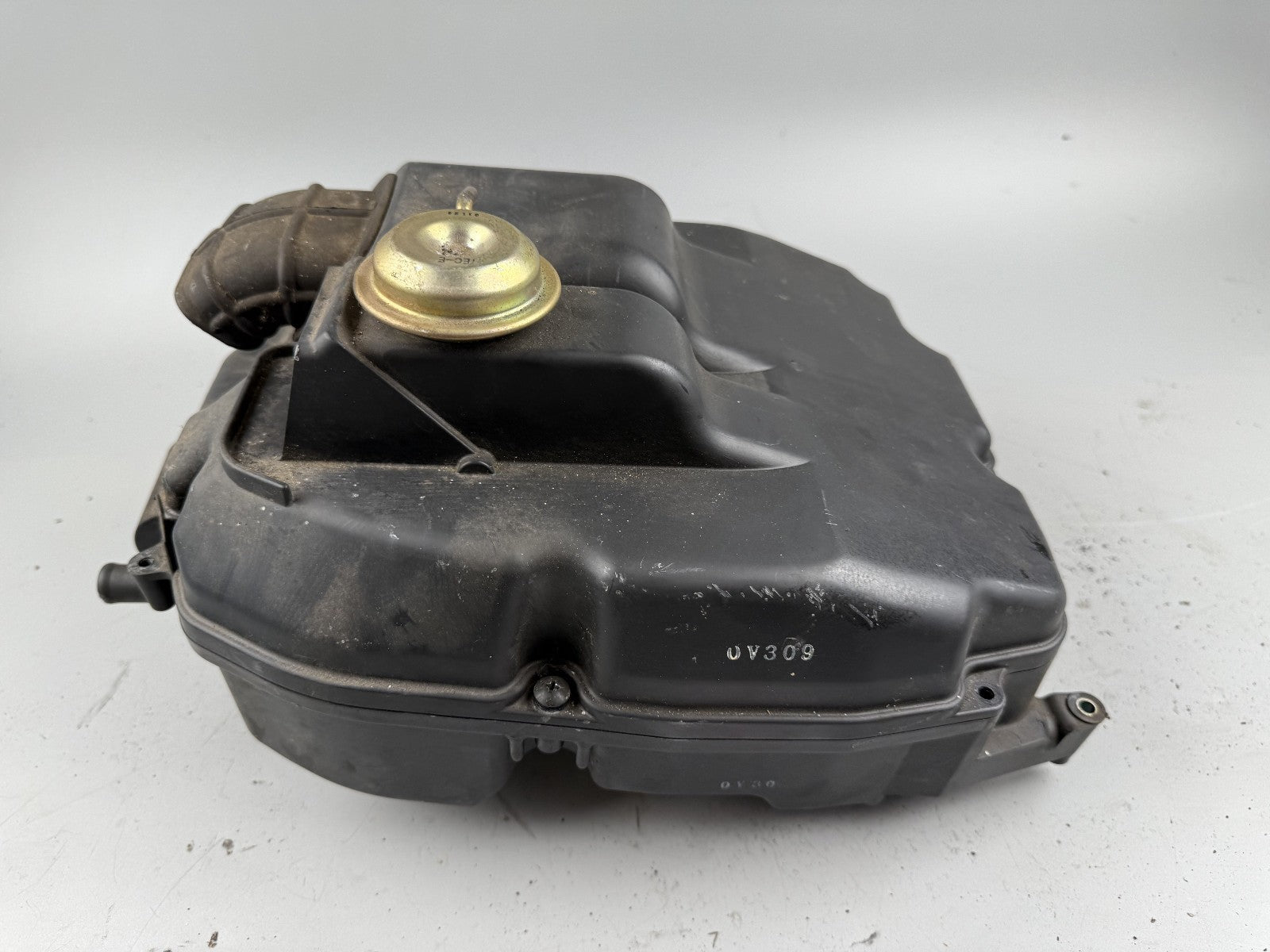 Honda VFR800 RC46 Luftftilterkasten Airbox Ansaugung Motor Engine