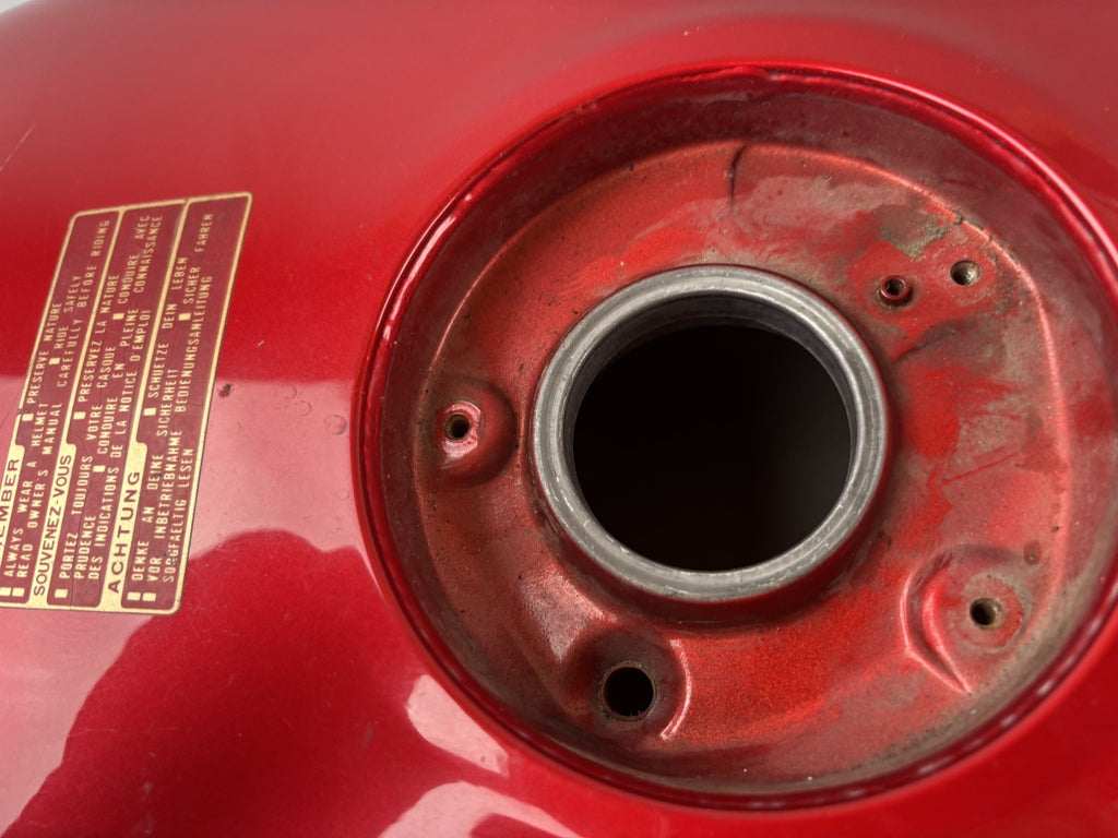 Honda NTV650 revere RC33 Benzintank Tank Fuel Gas Kraftstoff Treibstoff