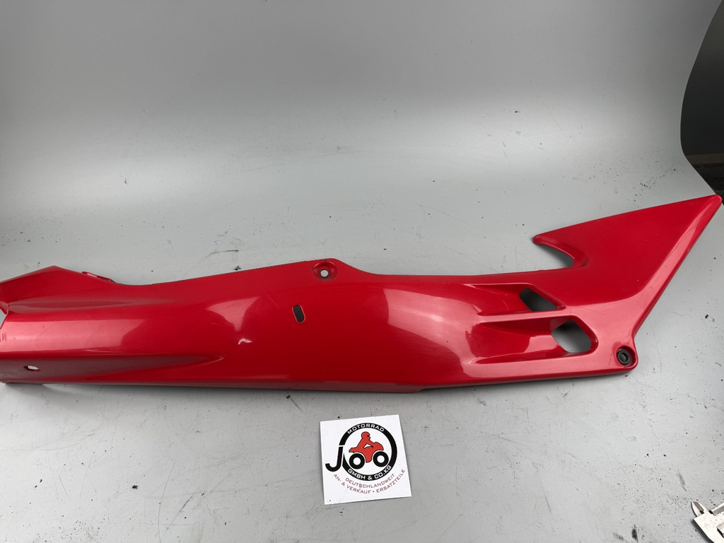 Honda VFR750 F Rc36/1  Seitenverkleidung Heckverkleidung rechts right Cover