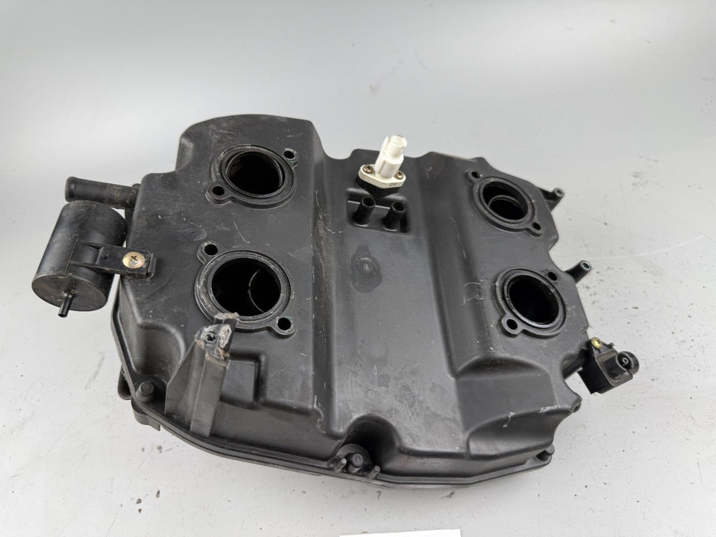 Honda VFR800 RC46 Luftftilterkasten Airbox Ansaugung Motor Engine