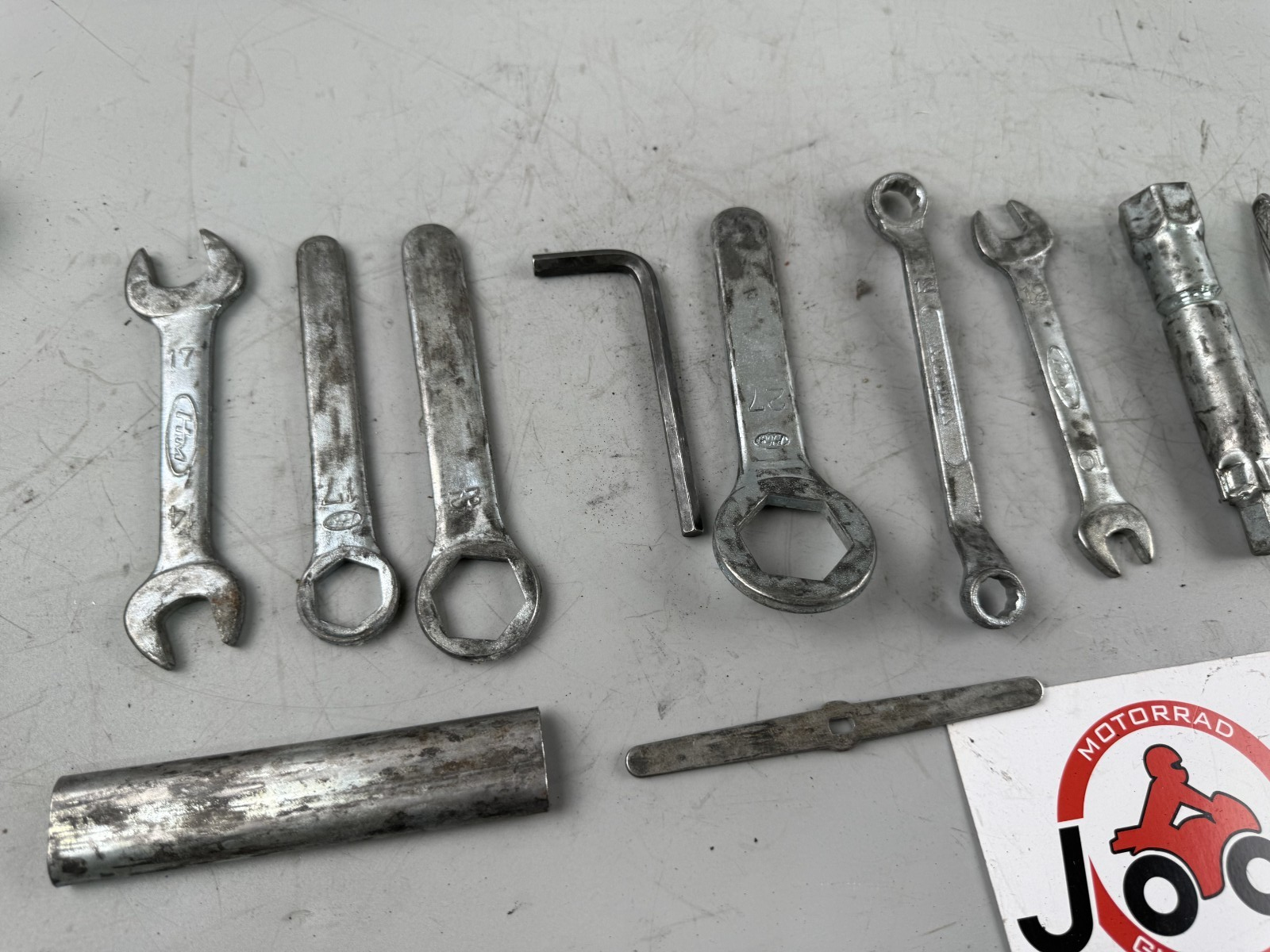 Honda NTV650 revere RC33 Bordwerkzeug Tools