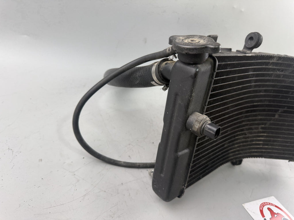 Suzuki GSX-R 600 SRAD AD 97-00 Wasserkühler Watercooler Liquid Kühlung Cooler