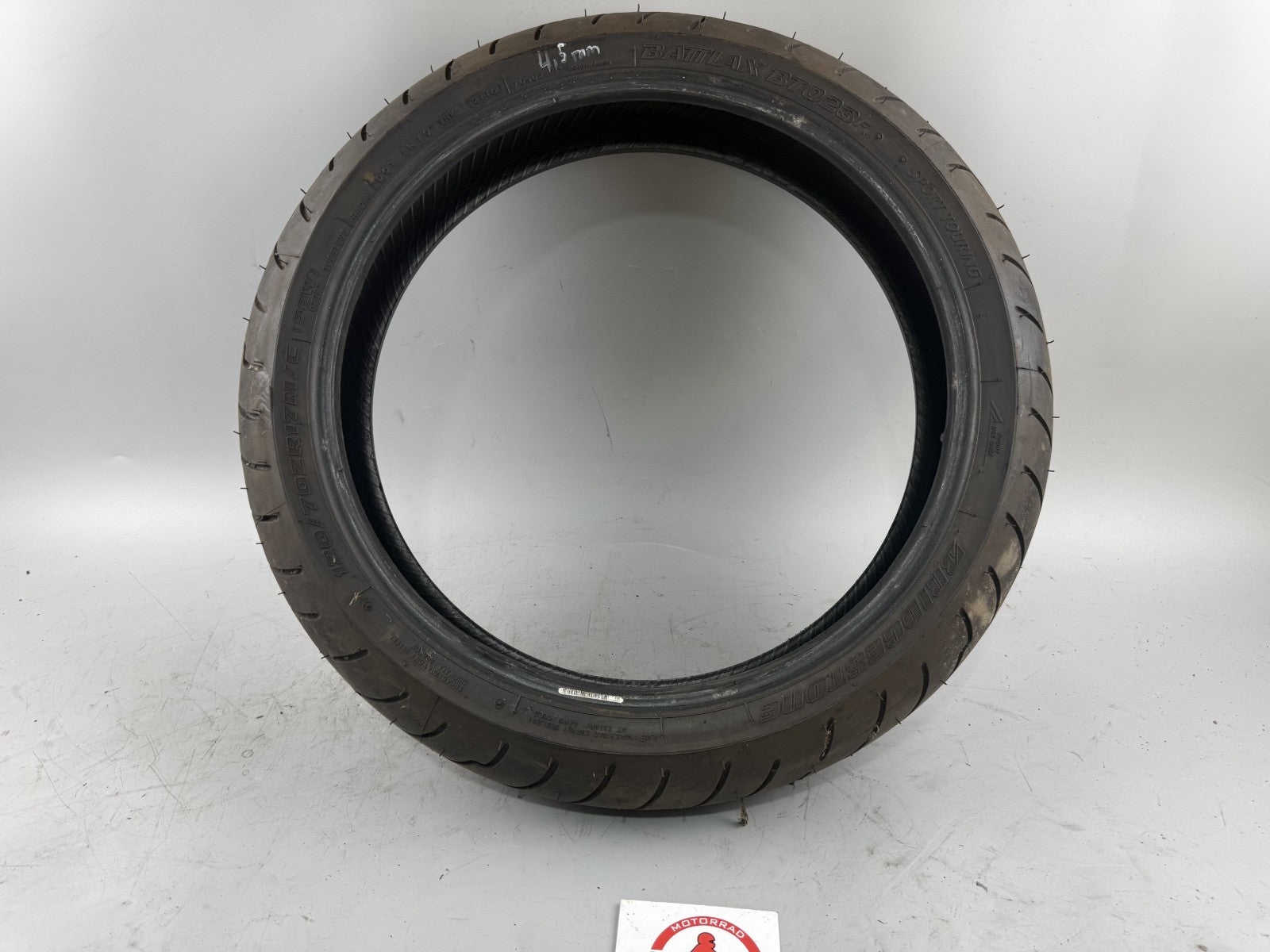 Motorrad Reifen Wheel 120/70 ZR17 Bridgestone BT023F 21/2016 DOT 4,5mm