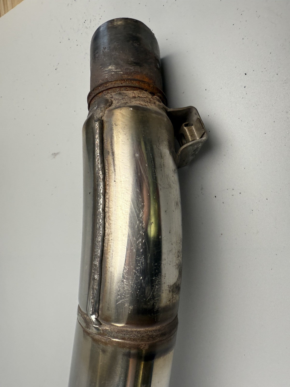 Suzuki GSF600 GN77B Exhaust Auspuff Engine Auslass Endtopf Schalldämpfer