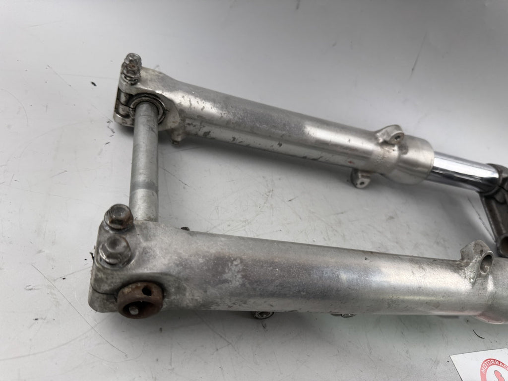 Honda NTV650 revere RC33 Gabel Standrohr Tauchrohr Fork Absorber Federung