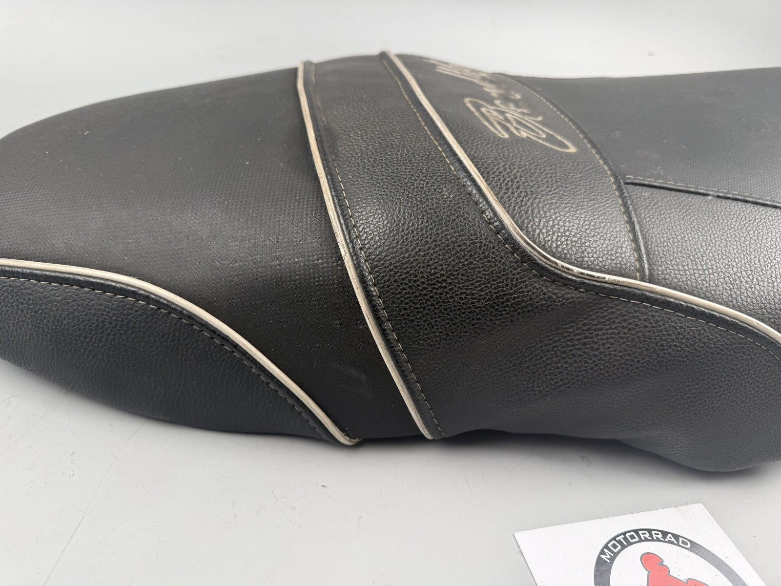 Suzuki GSF600 GN77B Bandit Sitzbank Sitzkissen Seat Sitz Fahrer Beifahrer