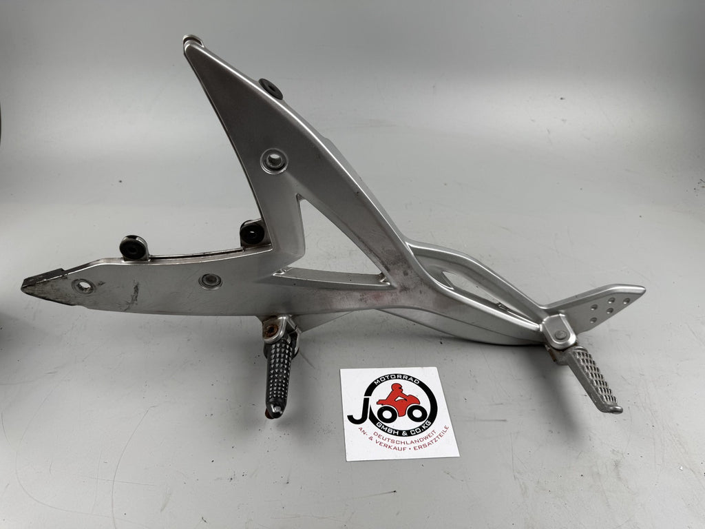 Kawasaki ER6F EX650A Fußrastenanlage Foot Steps Hangers links left Fußraste