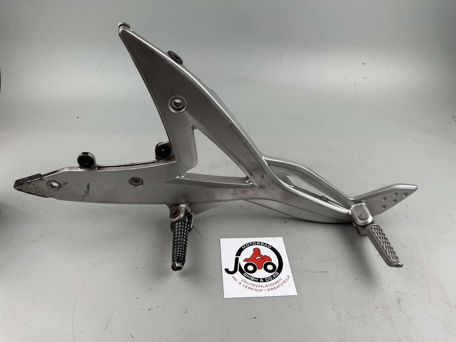 Kawasaki ER6F EX650A Fußrastenanlage Foot Steps Hangers links left Fußraste