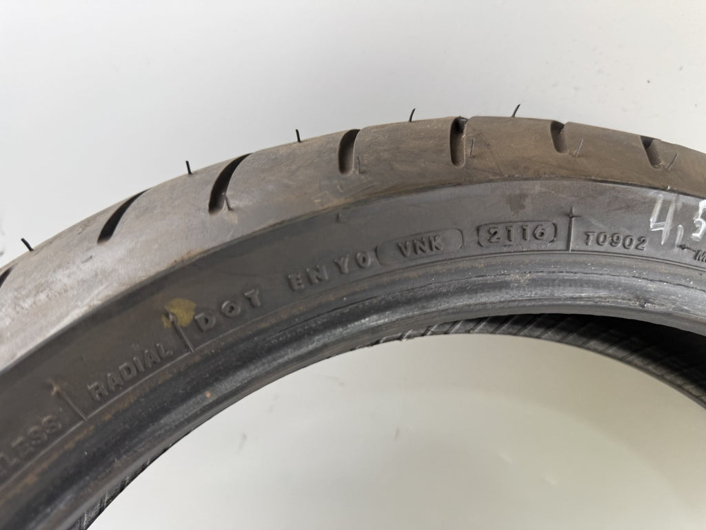 Motorrad Reifen Wheel 120/70 ZR17 Bridgestone BT023F 21/2016 DOT 4,5mm