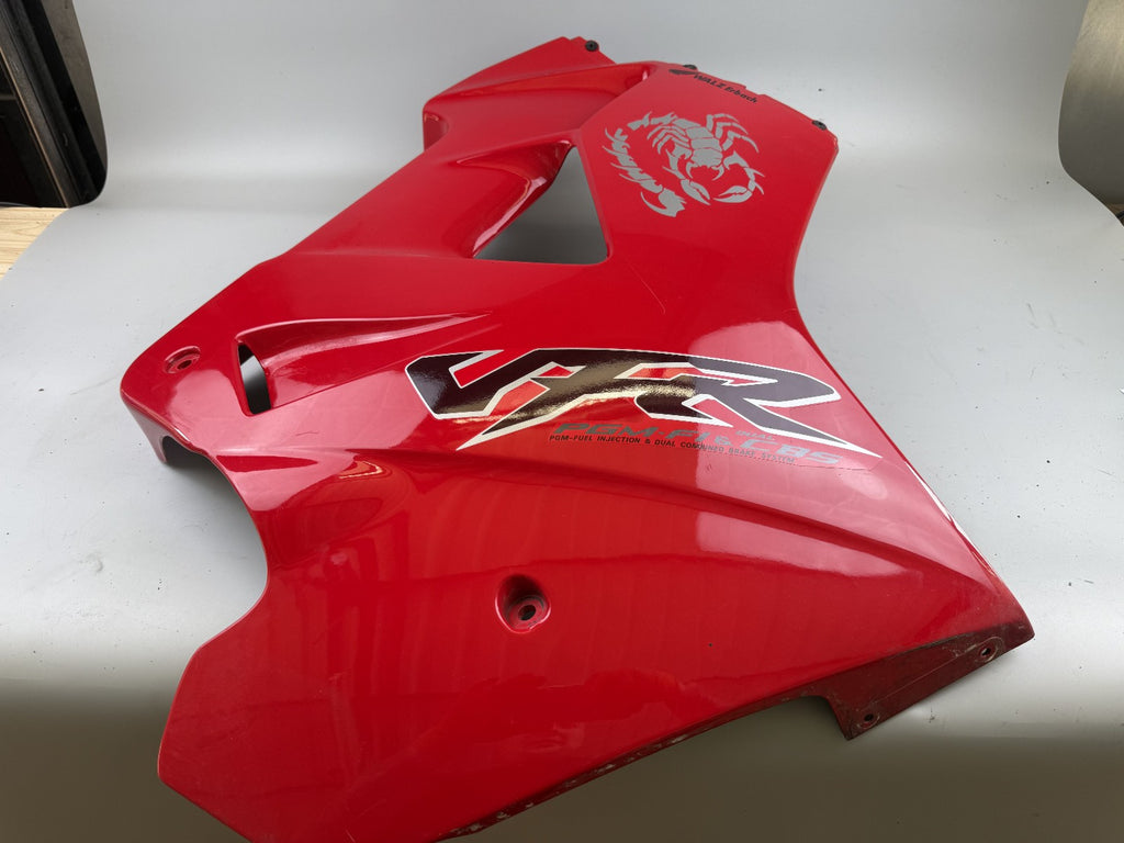 Honda VFR800 RC46 Seitenverkleidung Sidecover rechts right Abdeckung Deckel