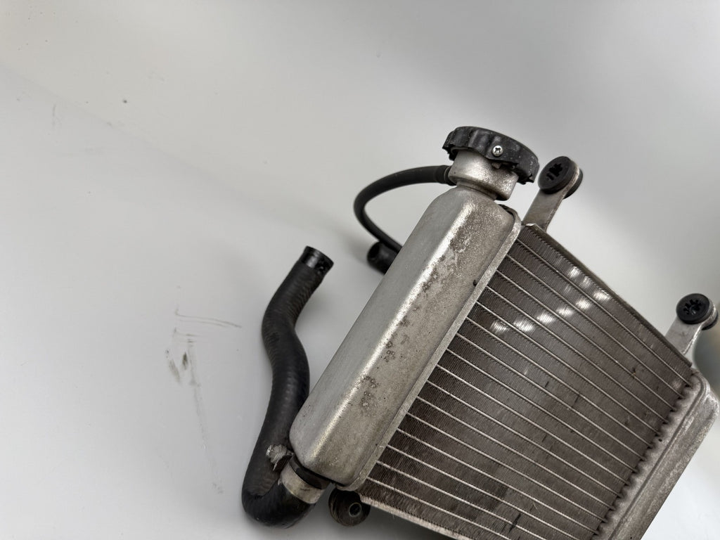 Honda CBR125 JC50 Wasserkühler Cooler liquid Watercooler Engine Motor