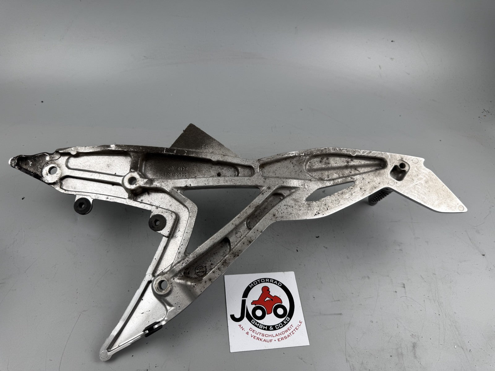 Kawasaki ER6F EX650A Fußrastenanlage Foot Steps Hangers links left Fußraste