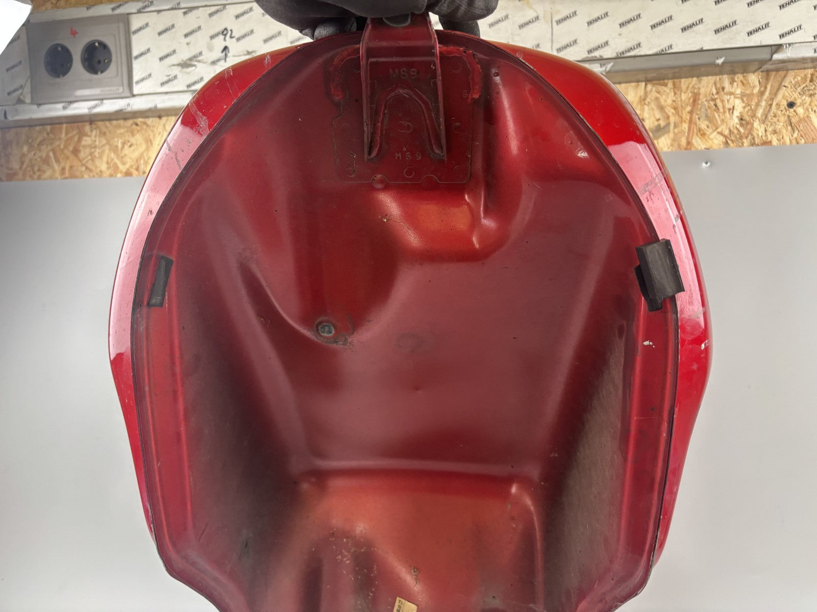 Honda NTV650 revere RC33 Benzintank Tank Fuel Gas Kraftstoff Treibstoff