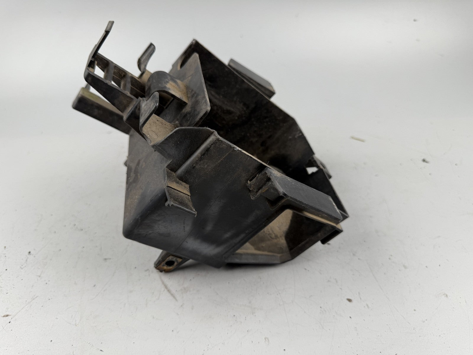 Honda CBR 600 F PC19 Batteriefach Halterung  Batteriekasten
